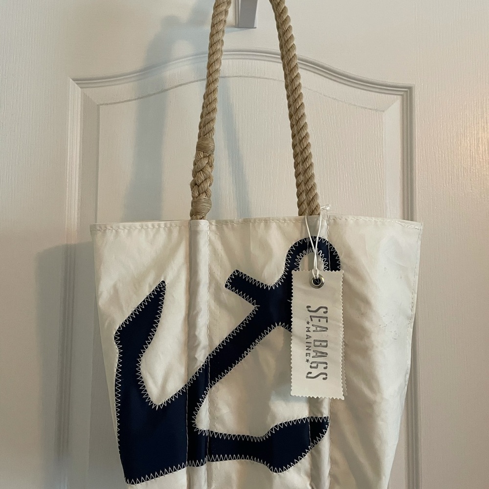Sea Bags Maine NWT plus VV duffel bag NWT